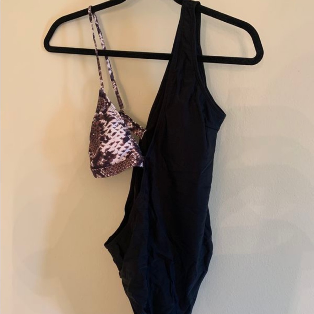 Swimsuit - Picture 3 of 3
